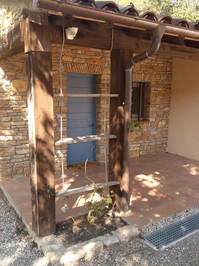 Comorebi Provence Entrecasteaux Екстериор снимка
